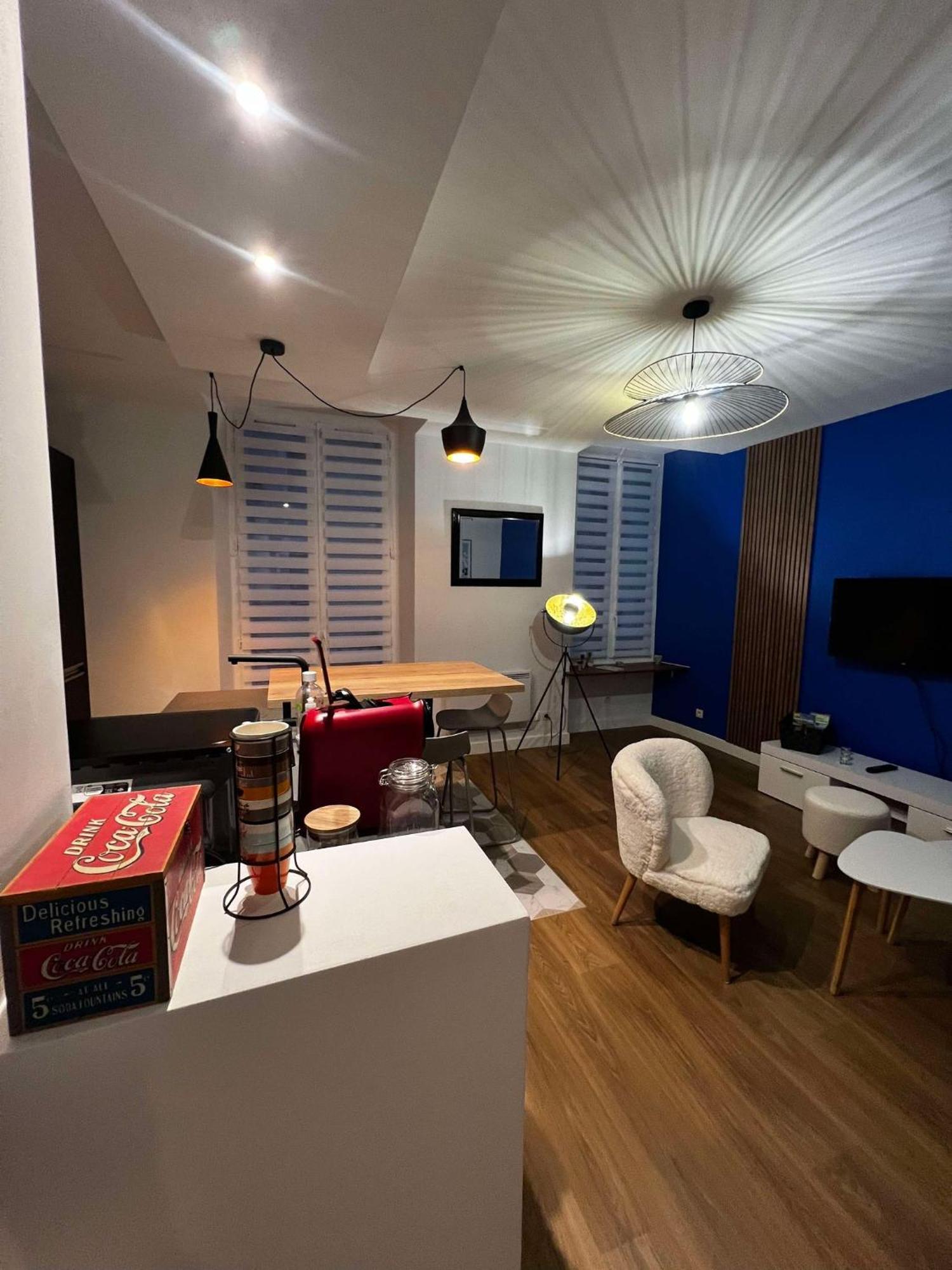 Appartement Le Flamboyant - Wifi - Central - Cosy Aix-les-Bains Exteriör bild